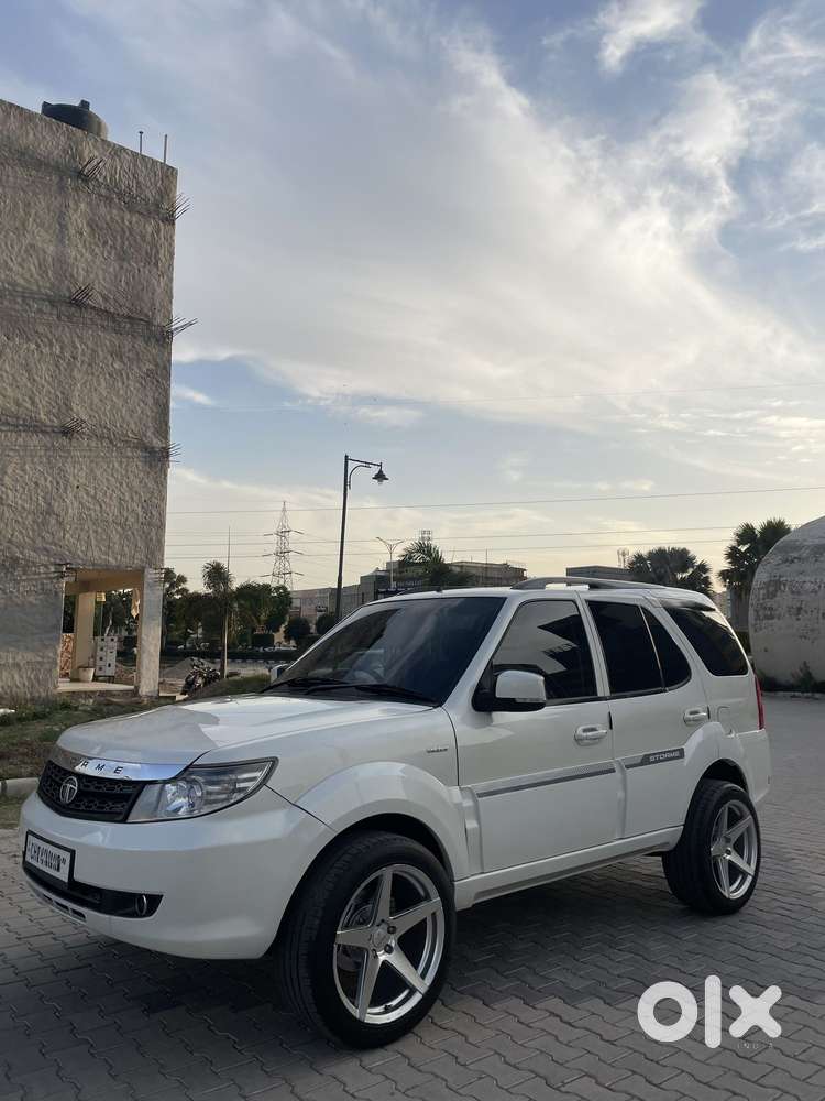 Tata Safari Storme [2015-2019] 2.2 Ex 4x2, 2016, Diesel