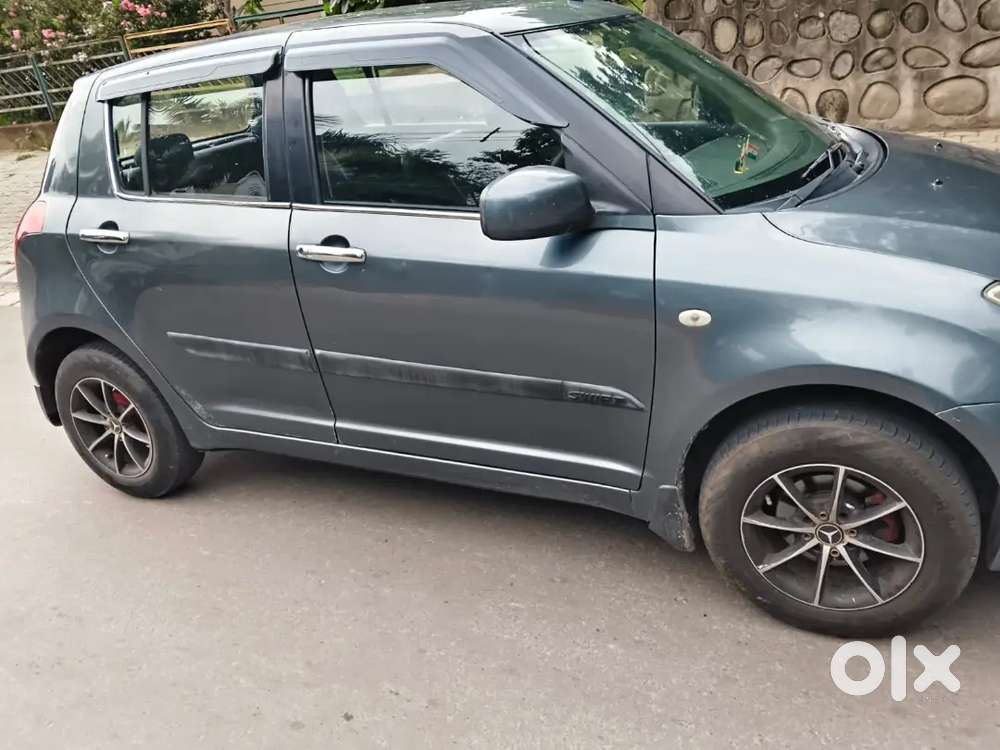 Swift Maruti 2011 Petrol Manual Passing 2031