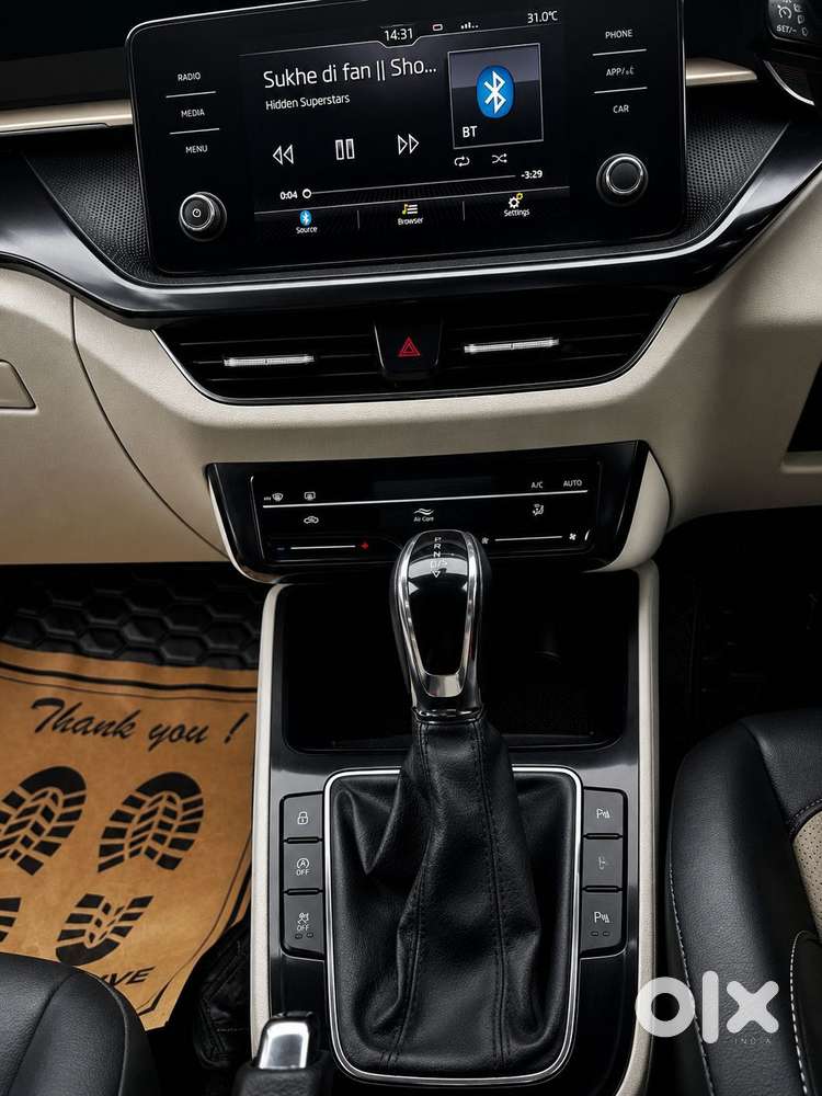 Skoda Slavia 1.0 Tsi Style At, 2022, Petrol