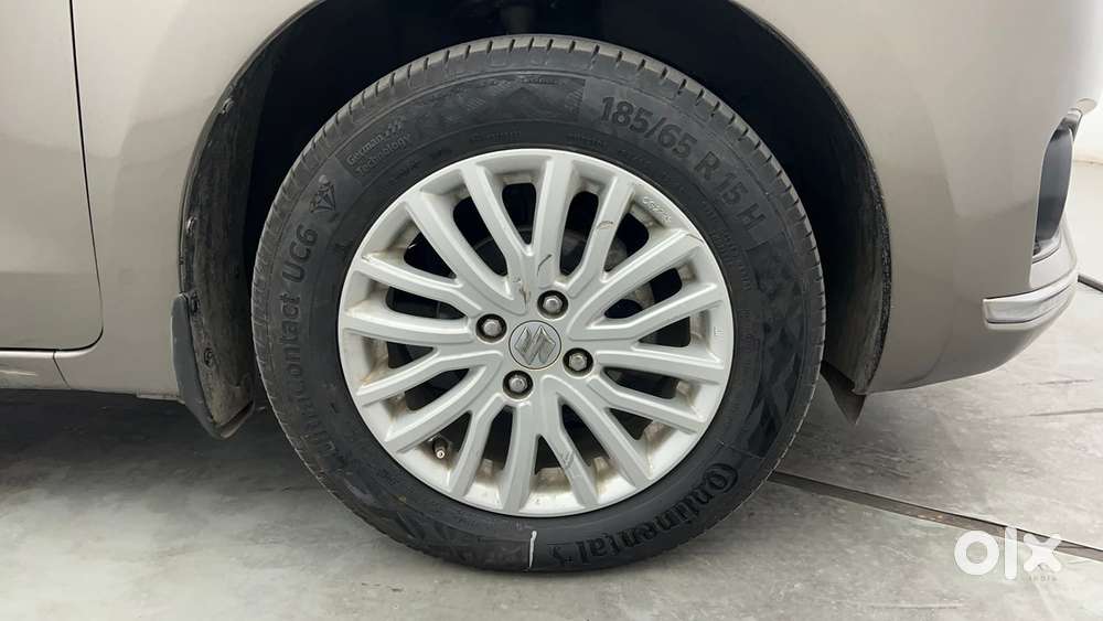 Maruti Suzuki Dzire 1.2 Zxi, 2018, Petrol
