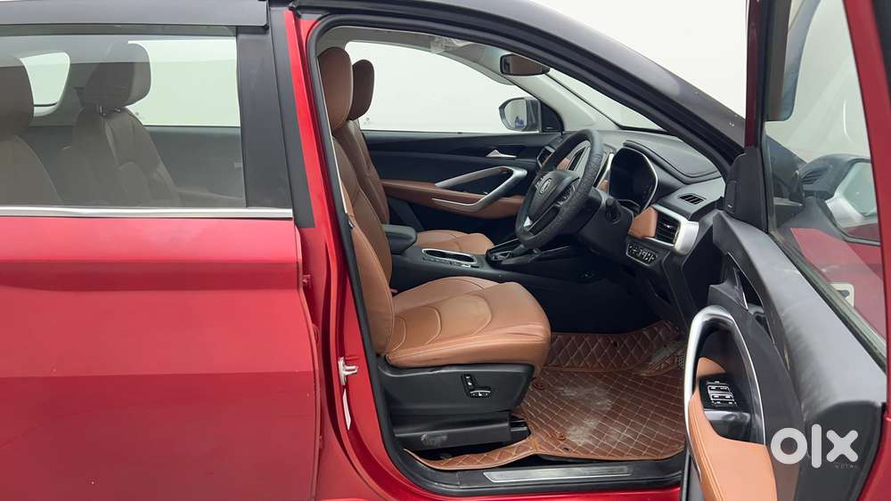 Mg Hector Plus 1.5 Sharp Turbo Cvt 6 Str, 2021, Petrol