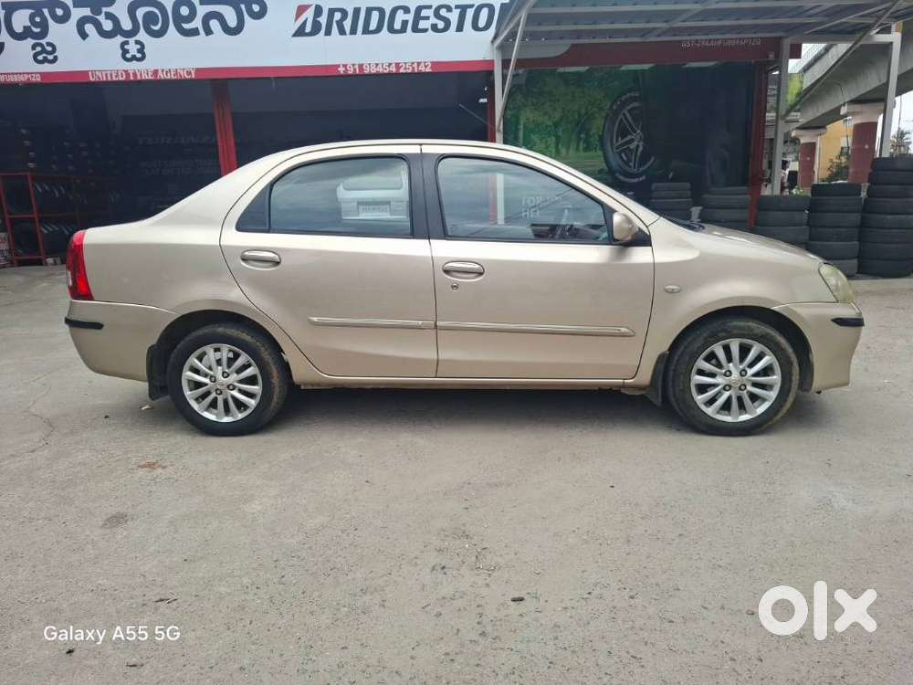 Toyota Etios 2013-2014 V, 2011, Petrol