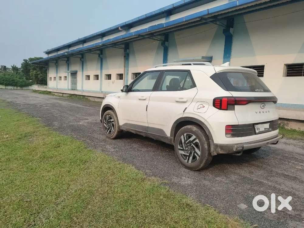 Hyundai Venue Life Time Tax