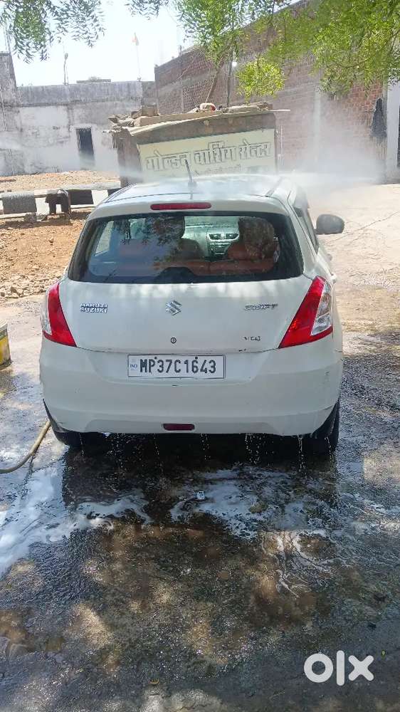 Maruti Suzuki Swift 2013 Diesel 180000 Km Driven
