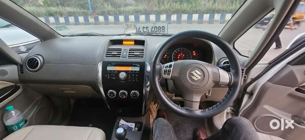Maruti Suzuki / Sx4 / 1.6 Zxi (o)