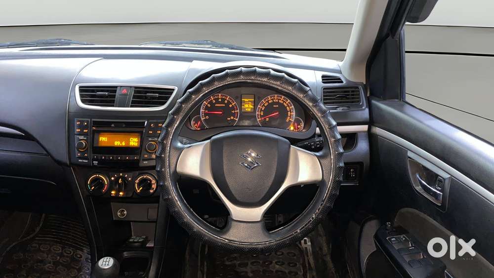Maruti Suzuki Swift Vxi, 2015, Petrol