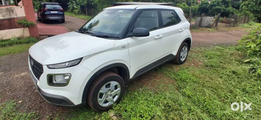 Hyundai Venue 2021 Petrol Manual