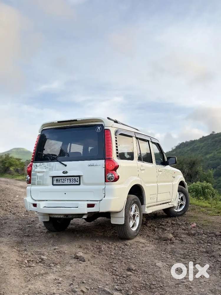 Mahindra Scorpio Classic 2010 Diesel Manual