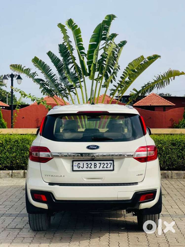 Ford Endeavour 3.2 Titanium 4x4 At, 2020, Diesel