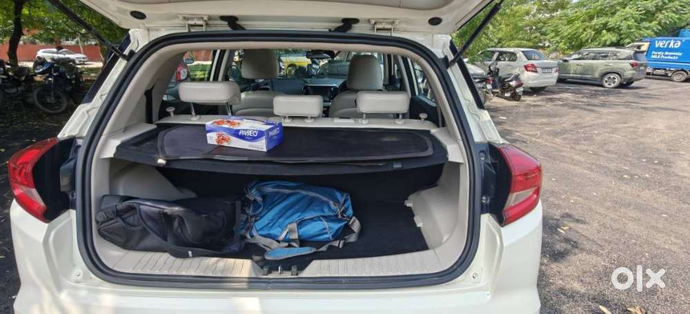 2019 Mahindra Xuv300 W8(o) Diesel | Single Owner