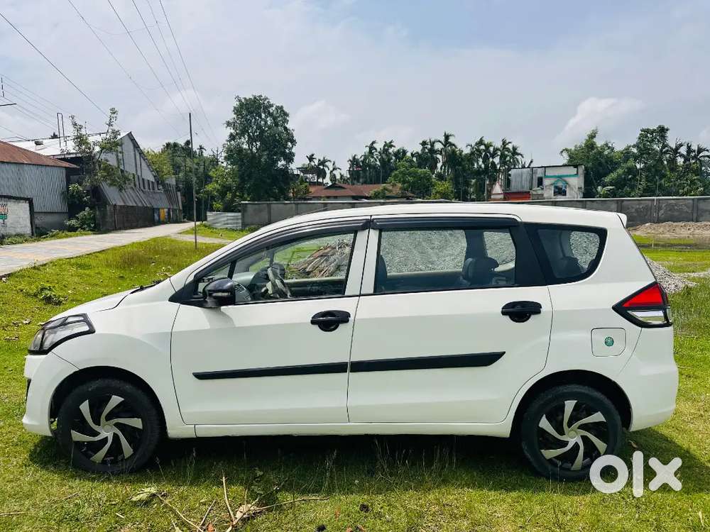 Ertiga 2014 Vxi Petrol 1st Owner