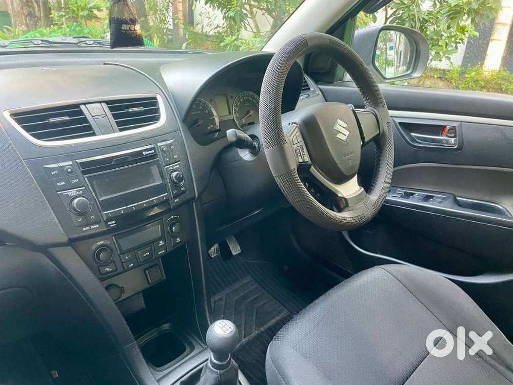 Maruti Suzuki Swift Zxi, 2017, Petrol