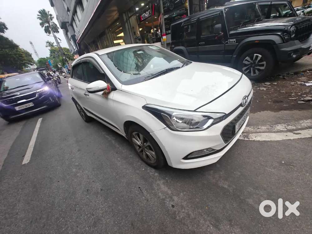 Hyundai I20 2015 Petrol 65000 Km Driven