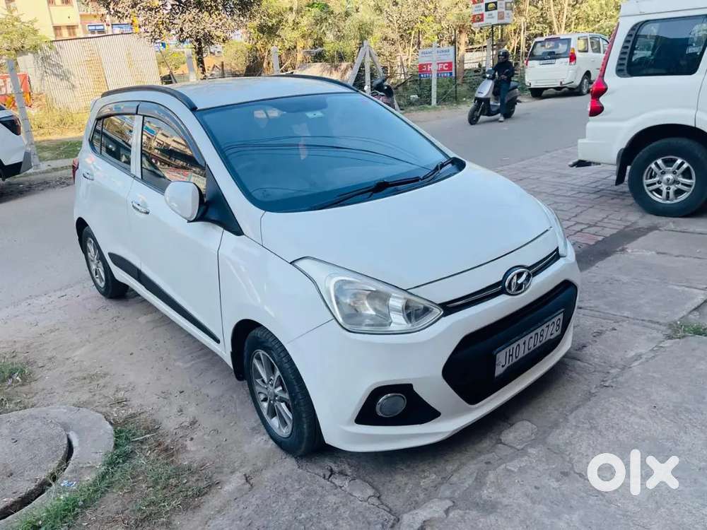 Hyundai Grand I10 2017 Petrol Well Maintained Doctor Car