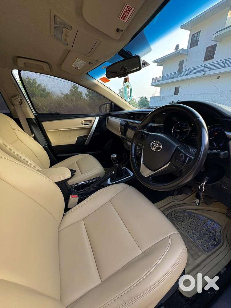 Toyota Corolla Altis