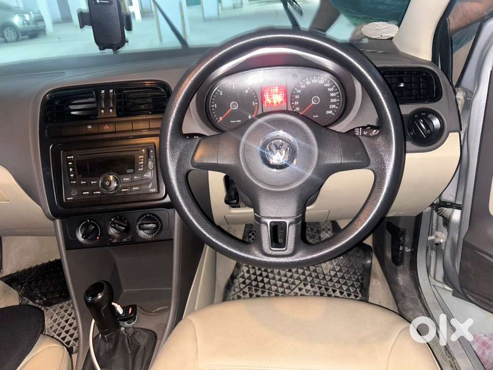 Volkswagen Vento 1.6 Cr Mt Highline