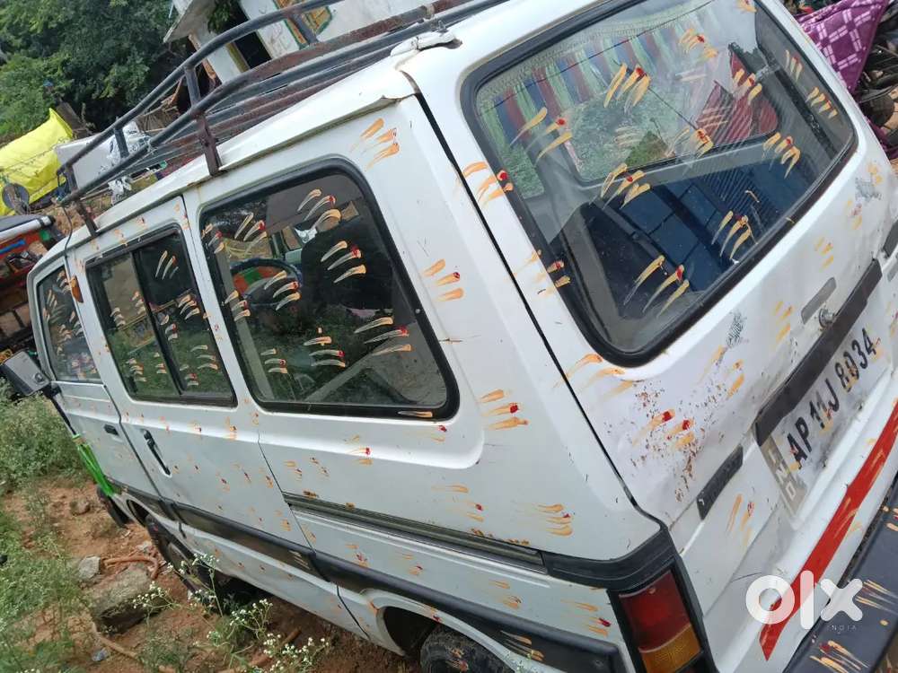 Maruti Omni Petrol 2001