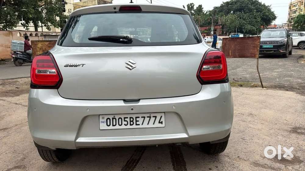 Maruti Suzuki Swift Zxi 2022 Petrol Manual