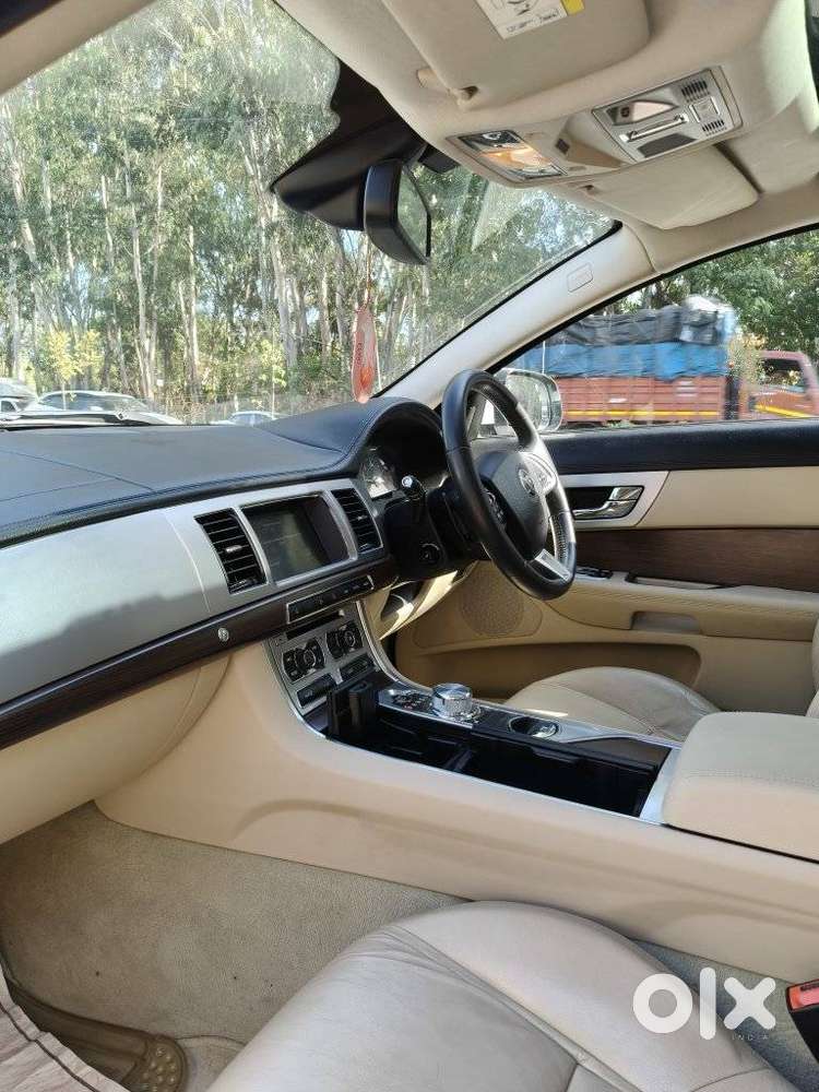 Jaguar Xf 2.2 Litre Luxury, 2015, Diesel