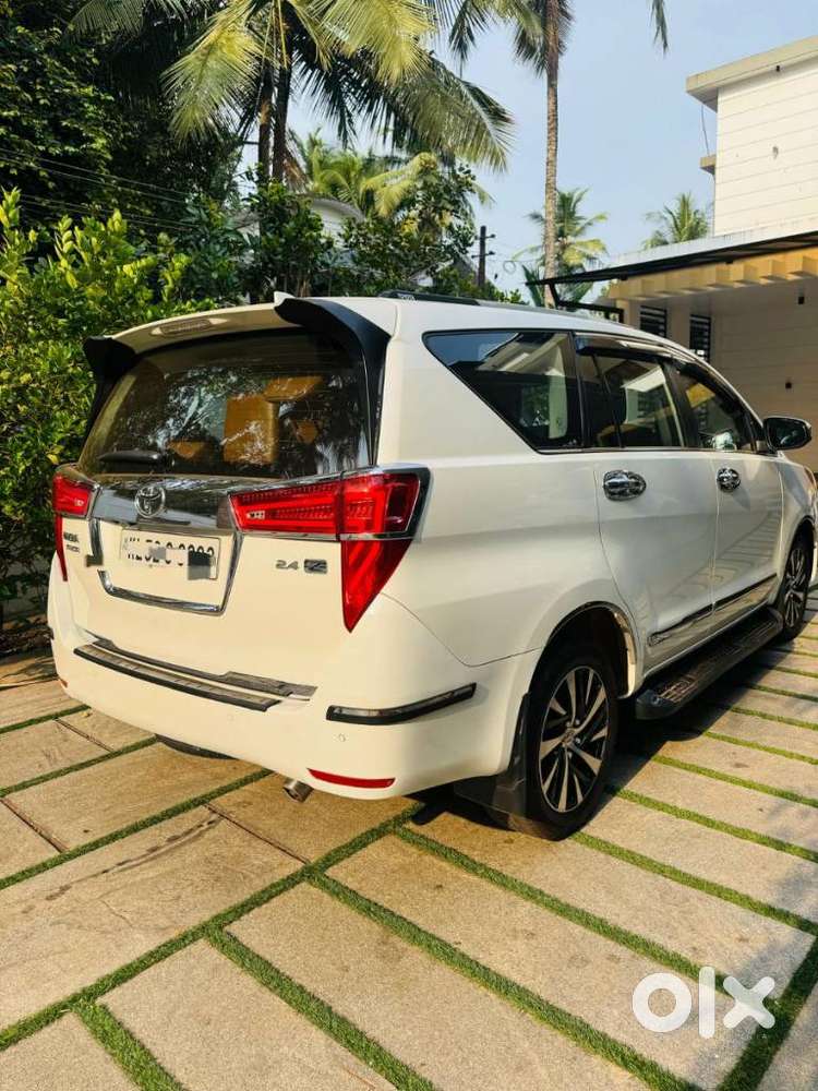 Toyota Innova Crysta 2.4 Z 7 Str, 2022, Diesel