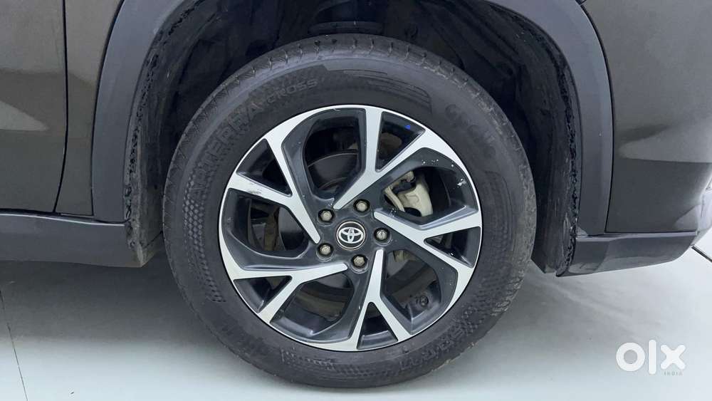 Toyota Urban Cruiser Hyryder 1.5 V Neo Drive, 2023, Petrol