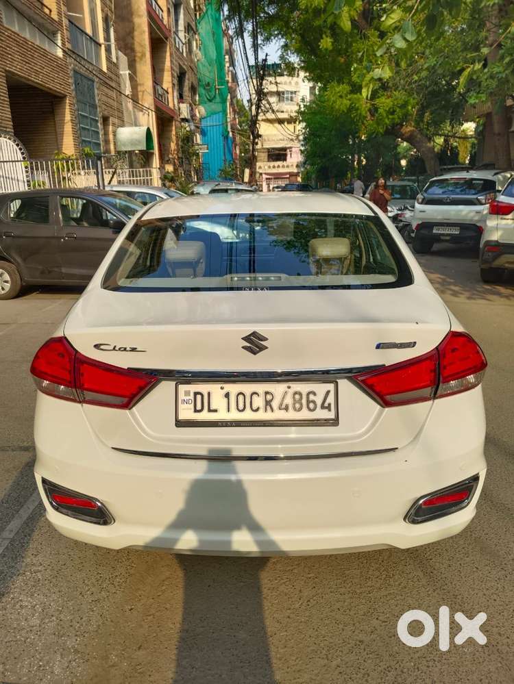Maruti Suzuki Ciaz Smart Hybrid Alpha , 2022, Petrol