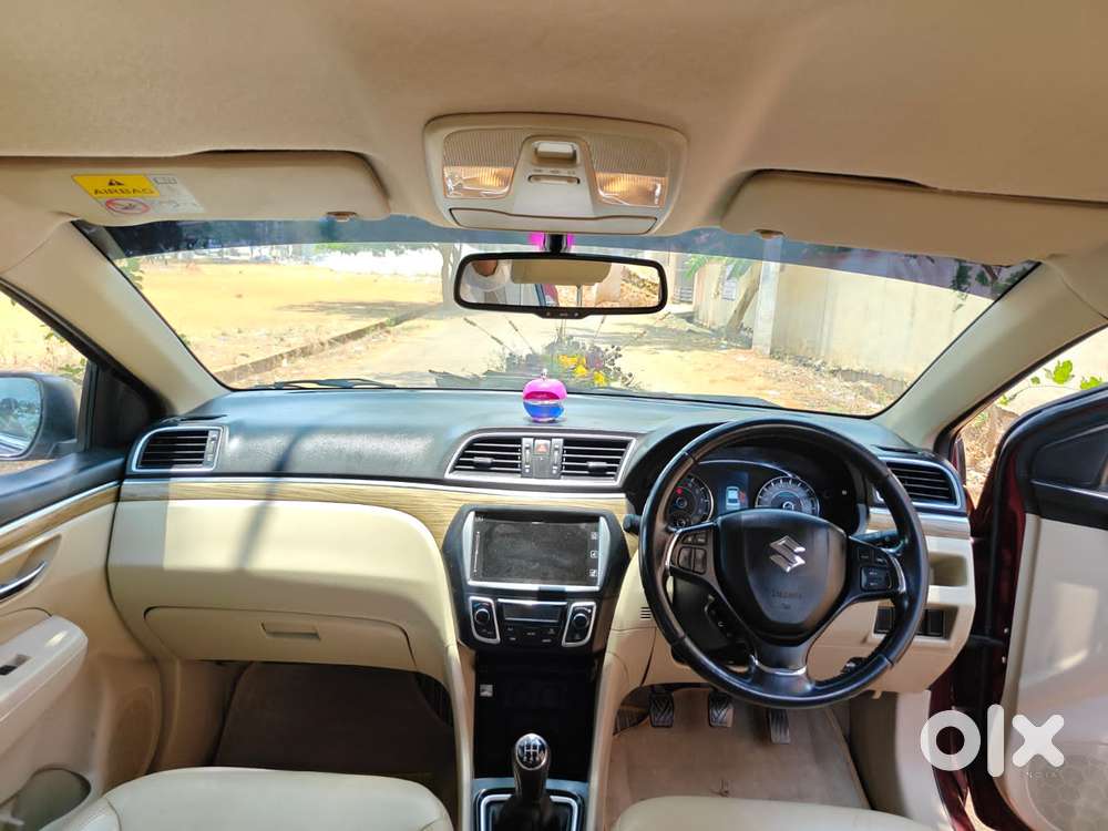 Maruti Suzuki Ciaz 1.5 Alpha Shvs Petrol, 2019, Petrol