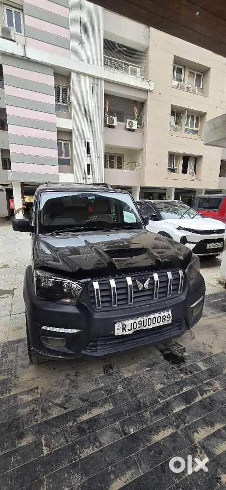 Mahindra Scorpio Classic 2023 Diesel Manual
