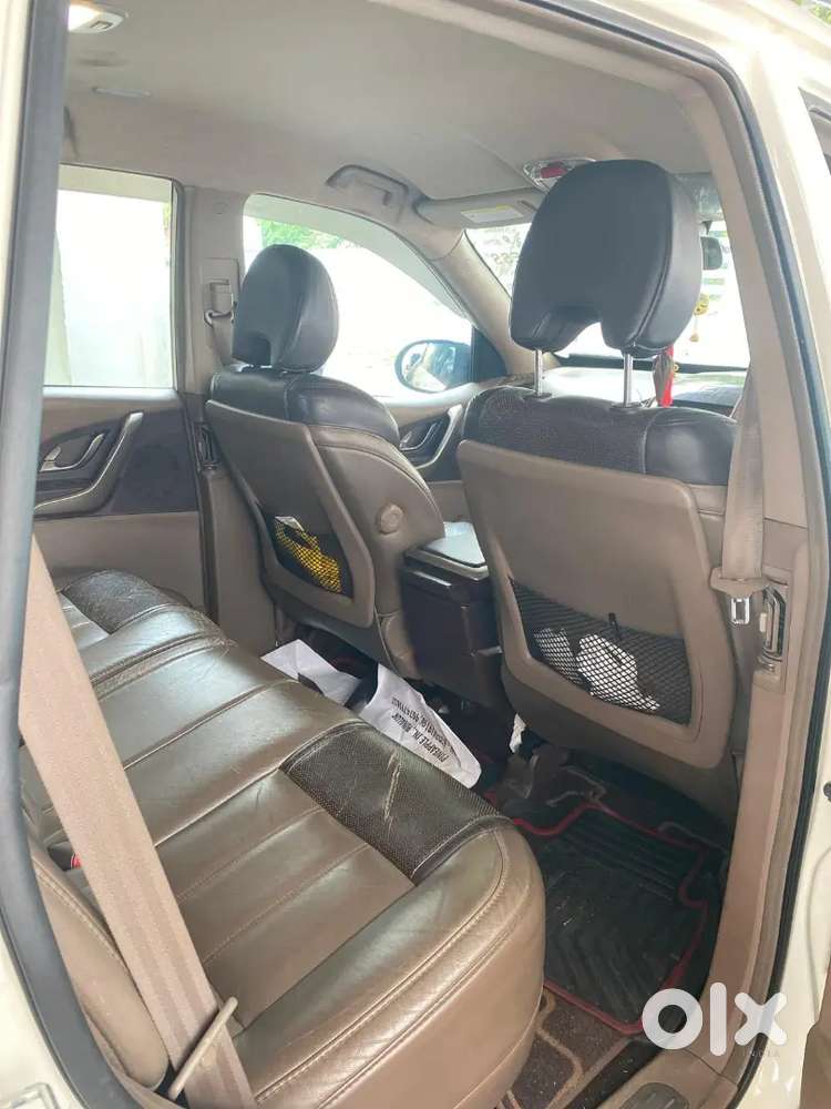 Mahindra Xuv500 2013 Diesel 151000 Km Driven With No Major Accident