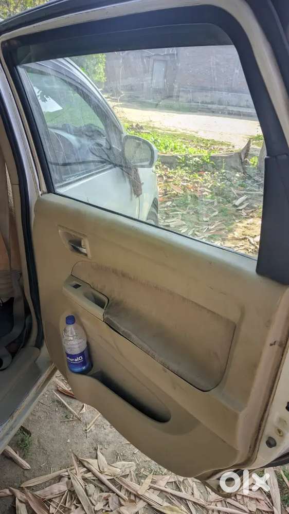 Car Condition Is Good And Price Bhi Thoda Kam Ho Jayega