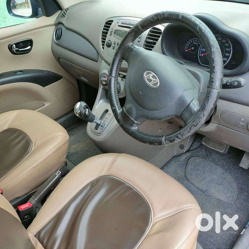 Hyundai I10 Sportz At, 2013, Petrol