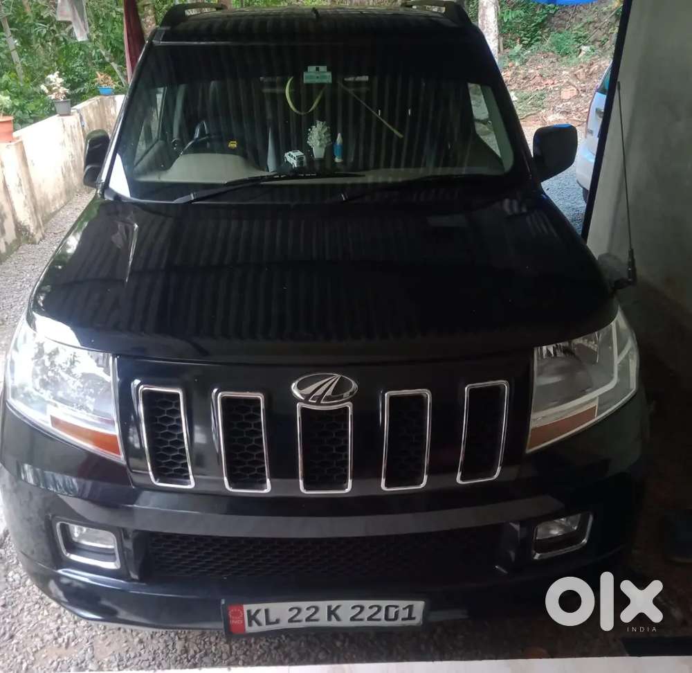 Mahindra Tuv 300 2017 Diesel 130000 Km Driven