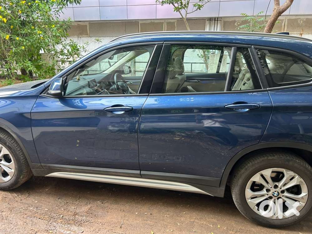 Bmw X1 2022 Km Driven