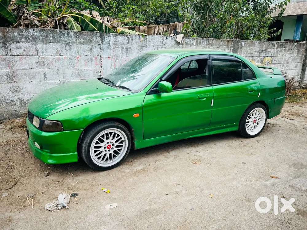 Mitsubishi Lancer 1998