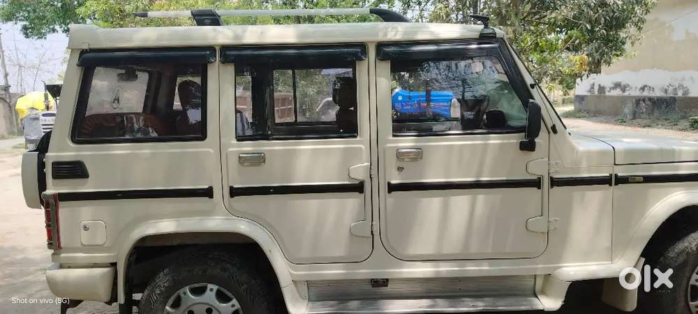 Mahindra Bolero Neo Plus 2013
