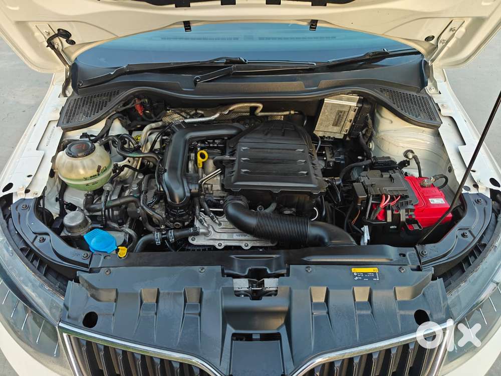Skoda Rapid 1.0 Ambition Tsi At, 2021, Petrol