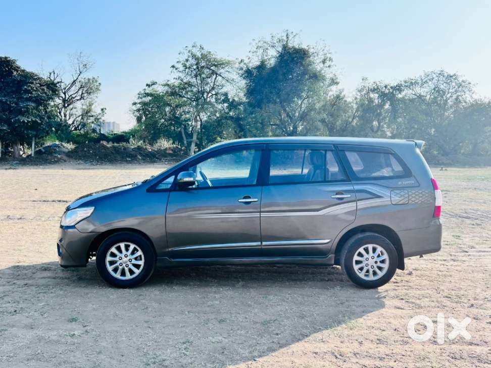 Toyota Innova 2.5 Z Diesel 7 Seater, 2014, Diesel