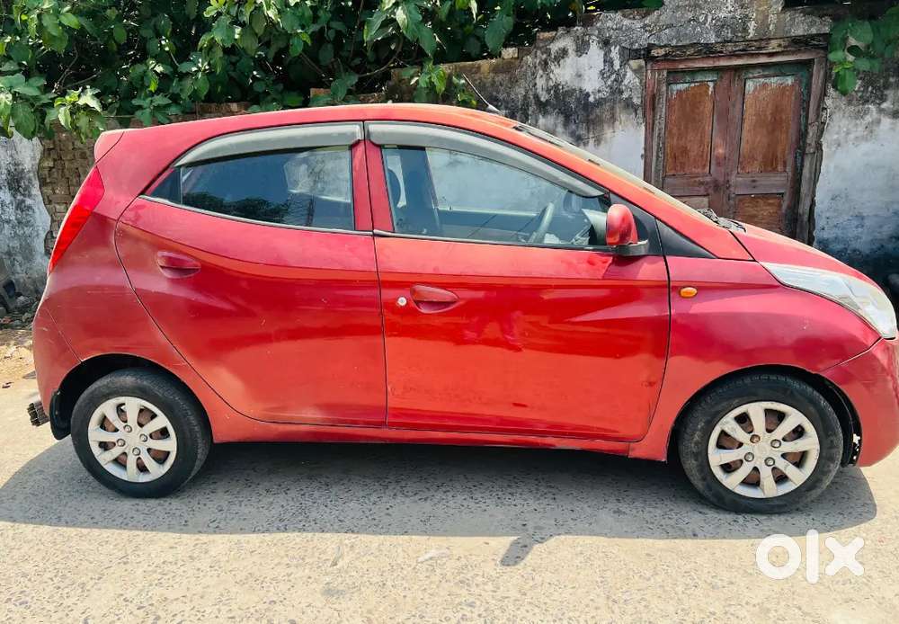 Hyundai Eon 2013 Petrol Well Maintained