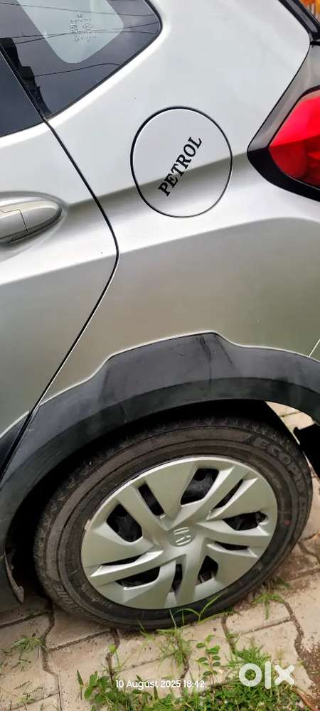 Honda Wr-v 2017 Petrol 15300 Km Driven