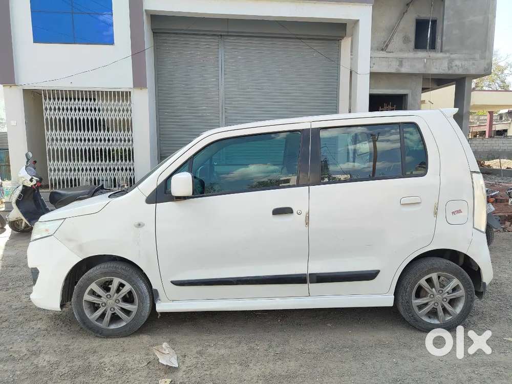 Maruti Suzuki Stingray 2017 Tight Condition Of Car