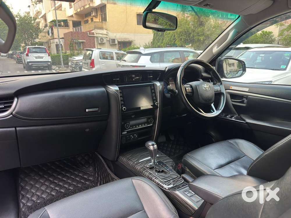 Toyota Fortuner Automatic 2021 Diesel Well Maintained