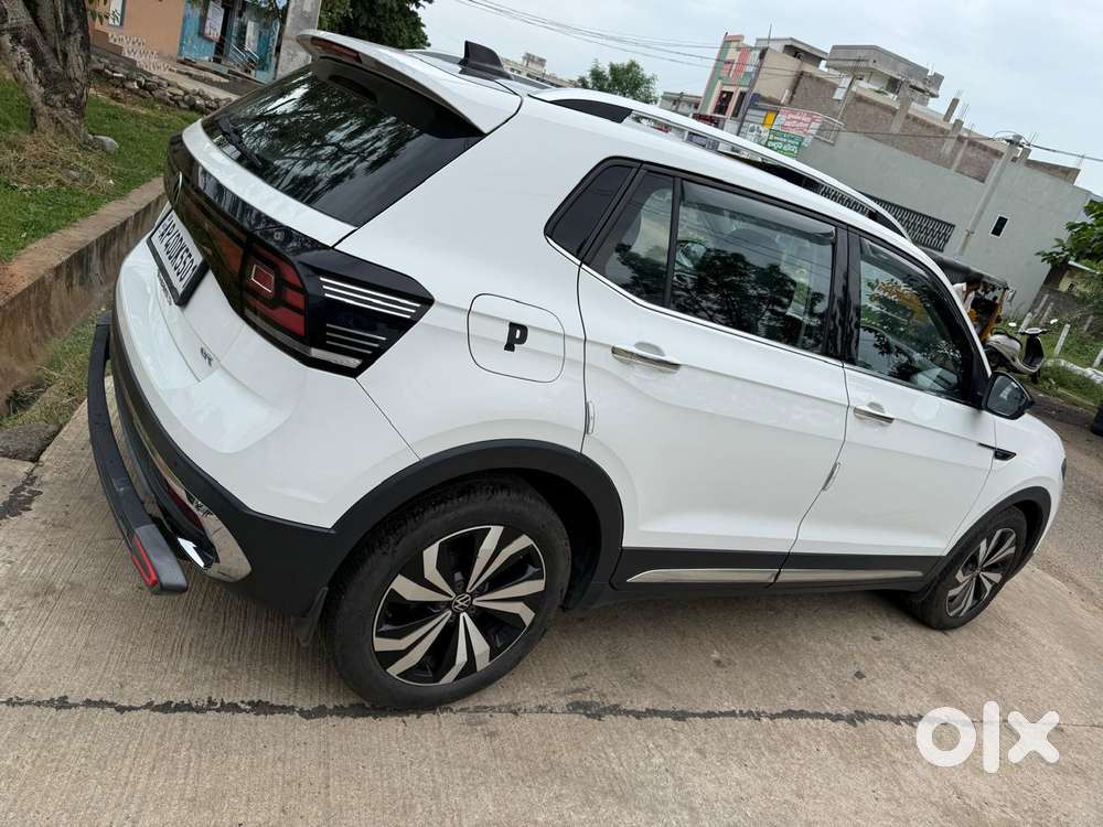 Volkswagen Tiguan, 2023, Petrol