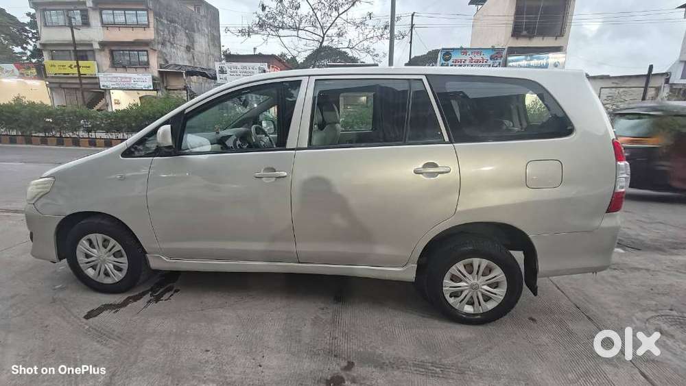 Toyota Innova 2.5 Gx (diesel) 7 Seater Bs Iv, 2012, Diesel