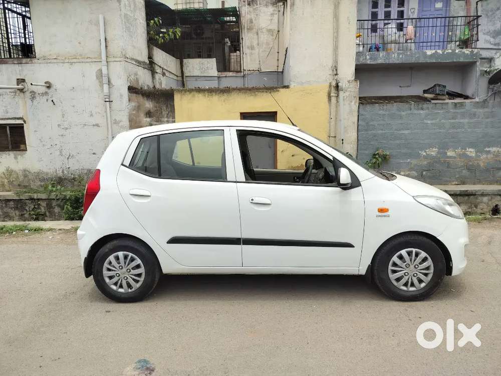 Hyundai I10 Sportz 2016 Manual Petrol