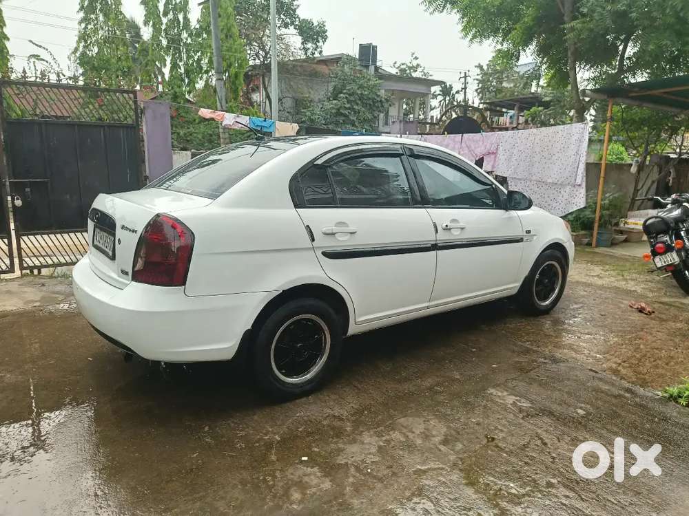 Hyundai Verna 2009 Diesel 107000 Km Driven