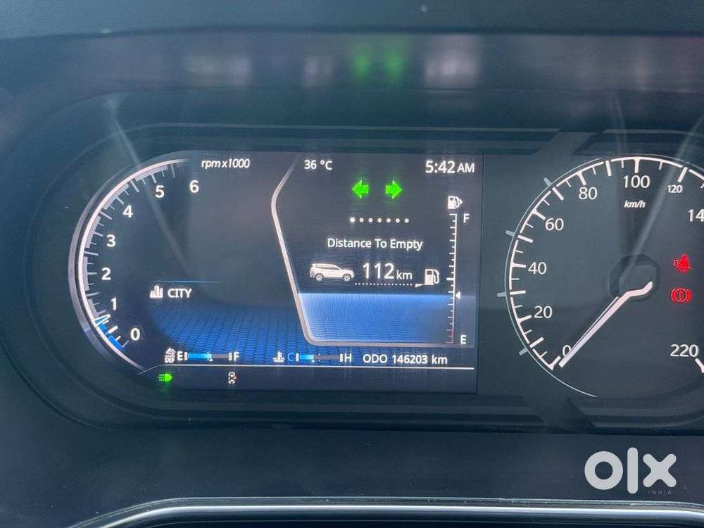 Tata Safari, 2022, Diesel