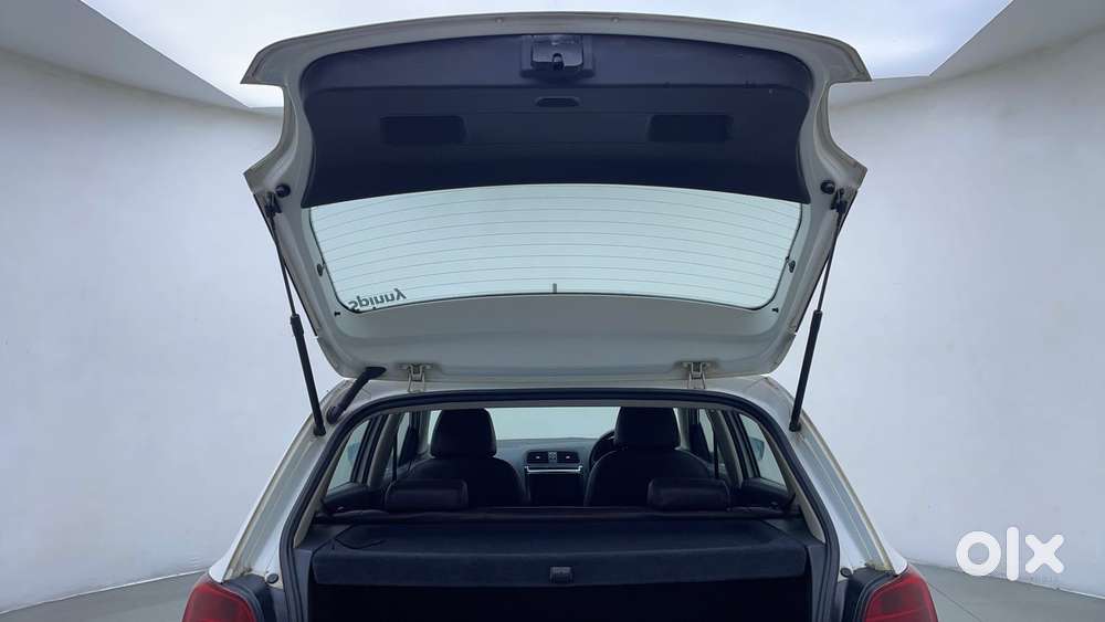 Volkswagen Polo Petrol Comfortline 1.2l, 2015, Petrol