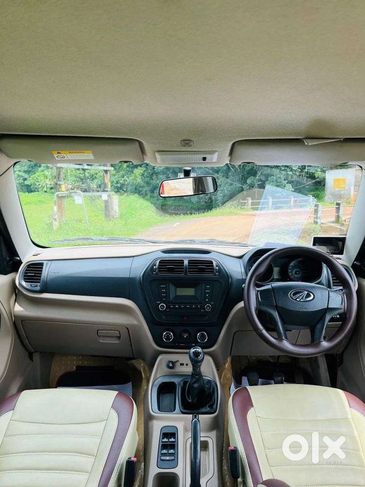 Mahindra Tuv 300 T6 Plus, 2016, Diesel