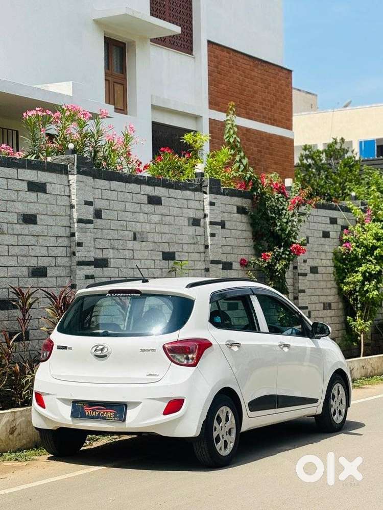 Hyundai Grand I10 1.2 Sportz At, 2014, Petrol