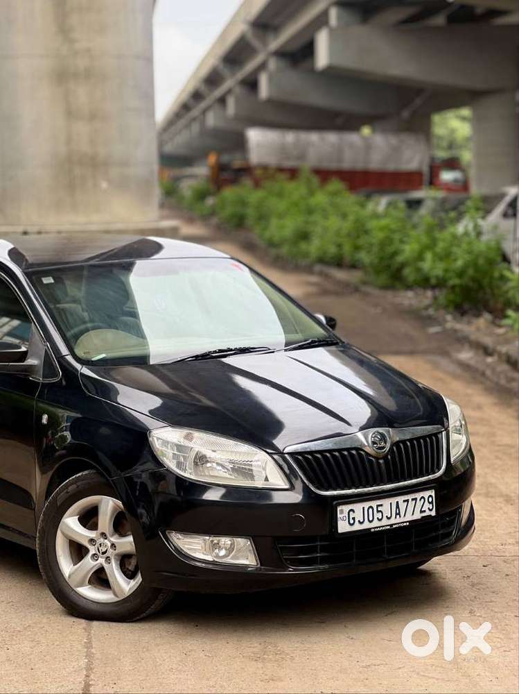 Skoda Rapid 1.5 Tdi Cr Elegance Plus, 2012, Diesel